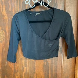 Gymshark - Women's Black Crossover Cropped Workout Top - Size X-Small